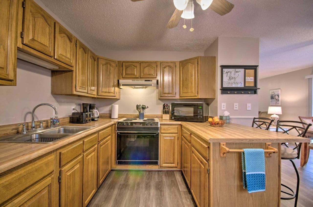 On-The-Water Retreat With Dock Pet Friendly! Villa Lake Ozark Dış mekan fotoğraf