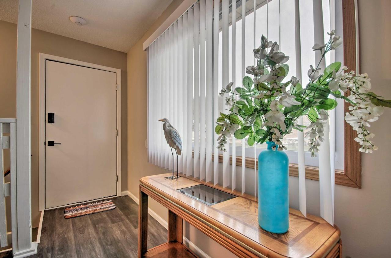 On-The-Water Retreat With Dock Pet Friendly! Villa Lake Ozark Dış mekan fotoğraf